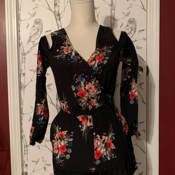 Willow & Clay romper - Picture 2 of 5